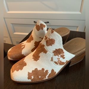 CROWN VINTAGE MULE ✨